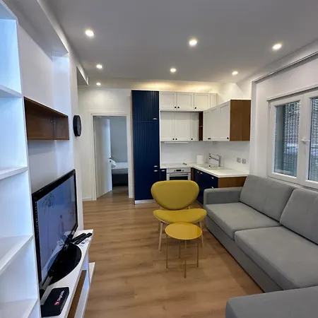 Apartment Lovely *