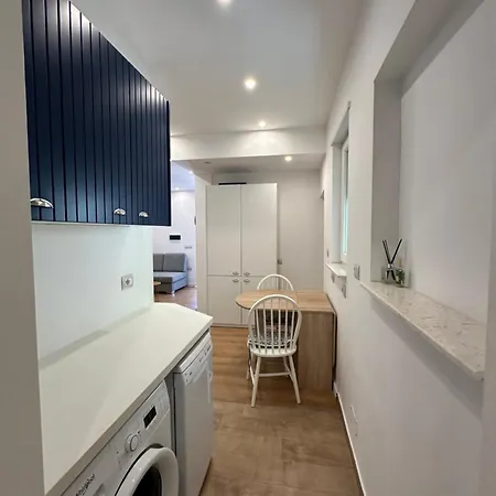Apartment Lovely *